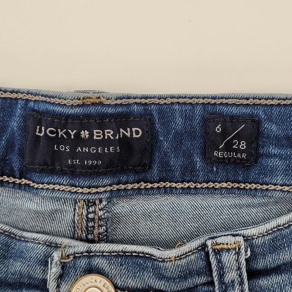 Lucky Brand Sweet Straight Jeans Womens 6/28 Blue Medium Wash Stretch Denim - Picture 3 of 7